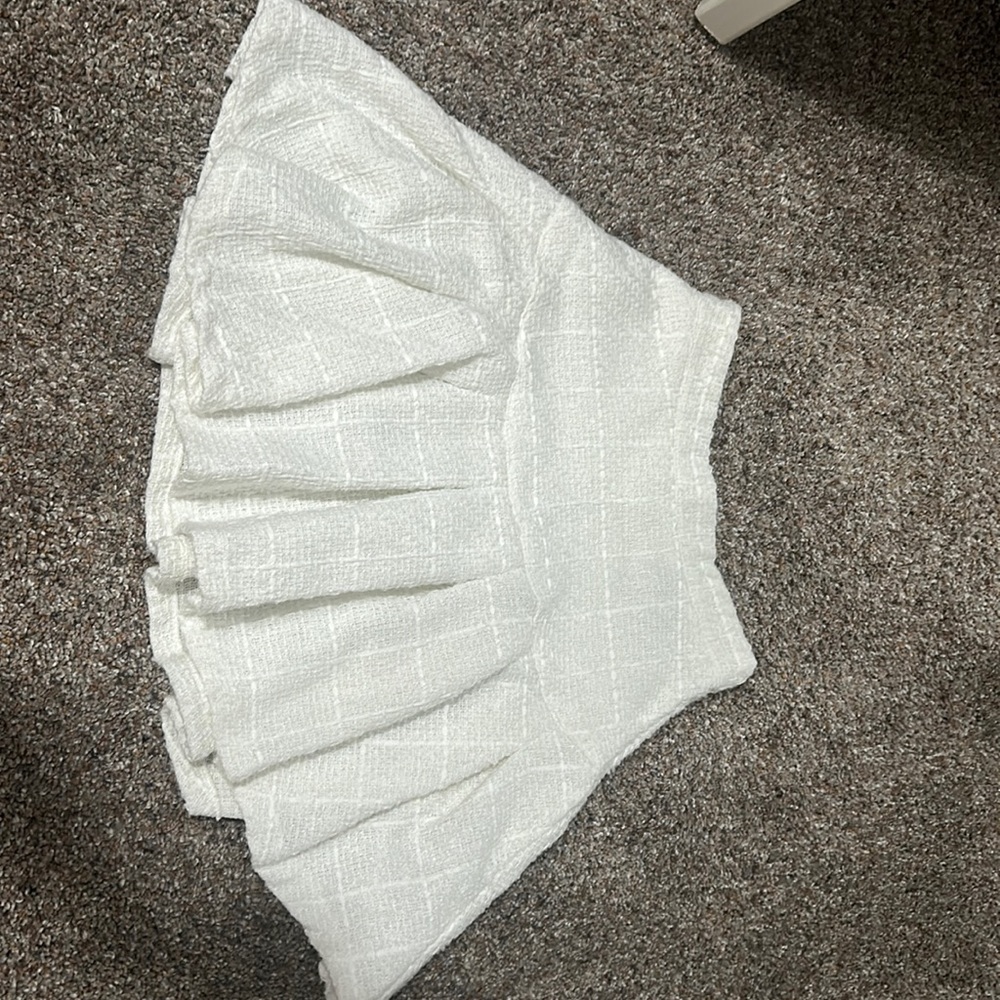 White Pleated Mini Skirt